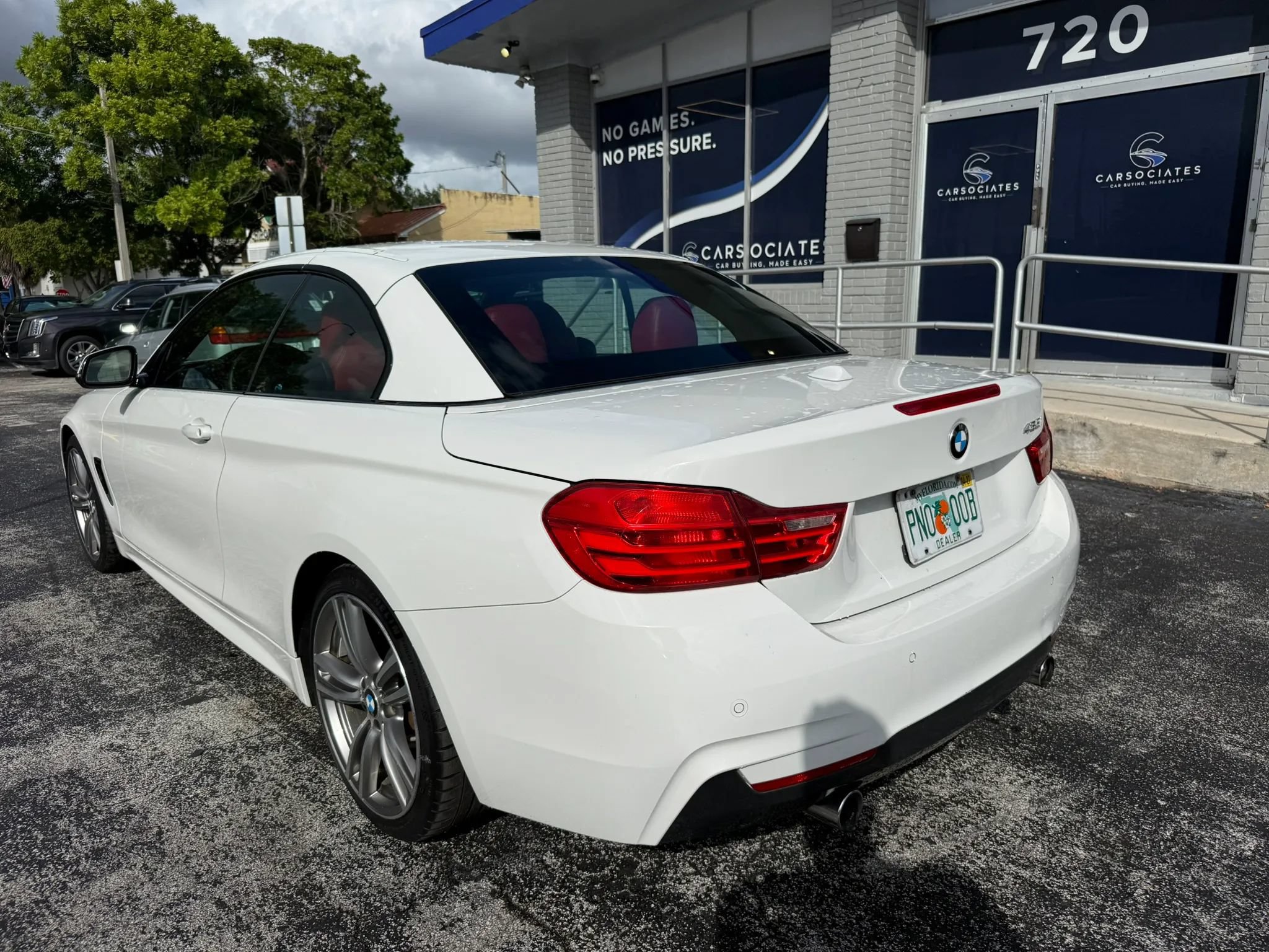 Used 2014 BMW 435i Convertible RWD image 12