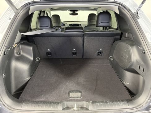 Used 2022 Jeep Cherokee Limited image 14