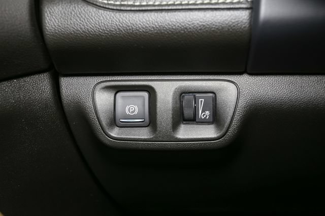 Used 2023 GMC Acadia SLE w/ Driver Convenience Package AWD/4WD image 35