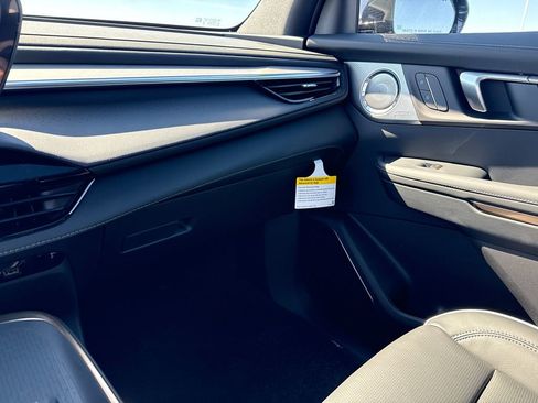 New 2026 Buick Enclave Avenir image 28