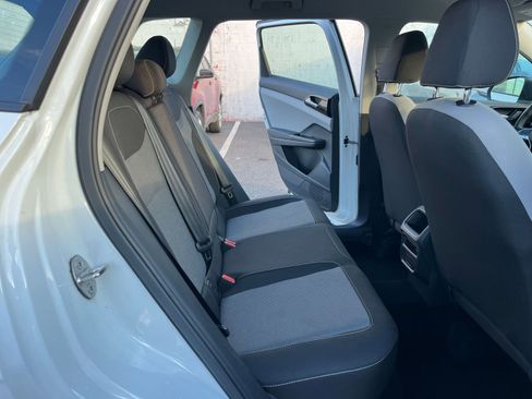 Used 2024 Volkswagen Taos S image 23