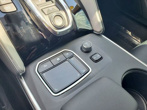 Certified 2024 Acura TLX w/ Technology Package image 33