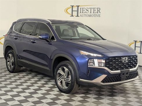 Used 2023 Hyundai Santa Fe SEL image 2