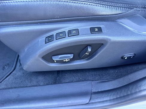 Used 2016 Volvo XC60 T5 Premier w/ Protection Package image 19