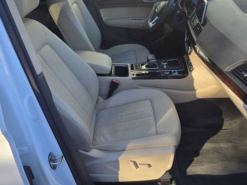 Used 2018 Audi Q5 2.0T Premium Plus w/ Premium Plus Package image 17