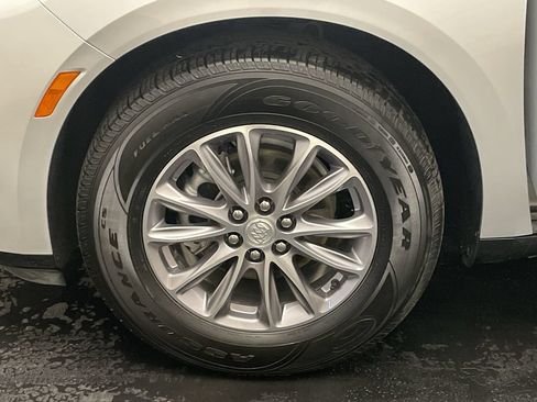 Used 2022 Buick Enclave Essence w/ Trailering Package, 5000 lbs. AWD/4WD image 25