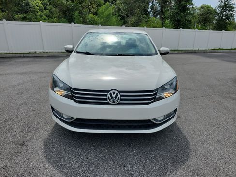 Used 2015 Volkswagen Passat 1.8T Limited Edition FWD image 7