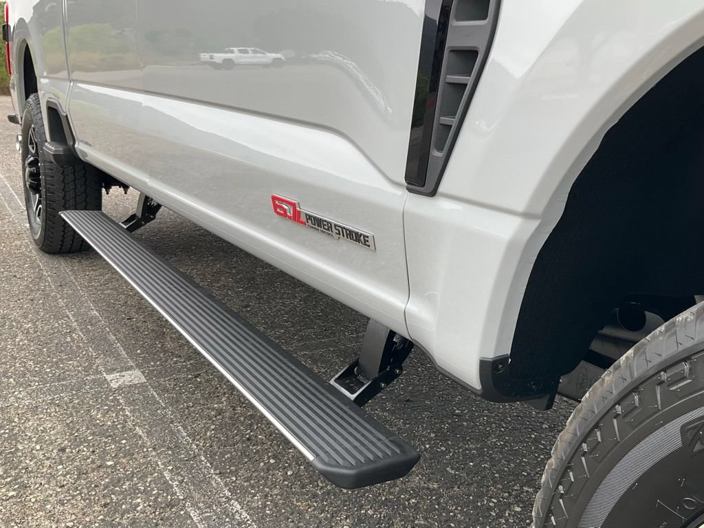 New 2026 Ford F250 Platinum AWD/4WD image 11