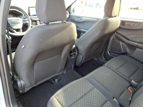 Used 2025 Ford Escape Active image 11