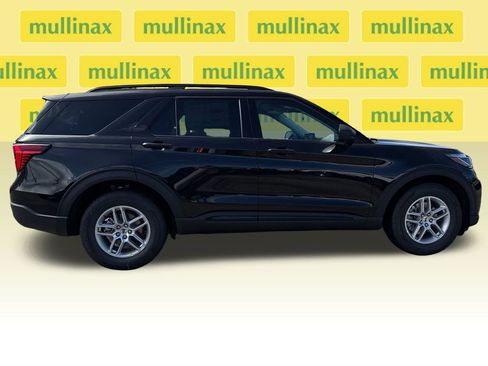 New 2026 Ford Explorer Active image 15