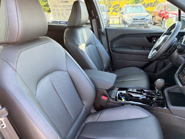 Certified 2026 Subaru Forester Limited AWD/4WD image 25