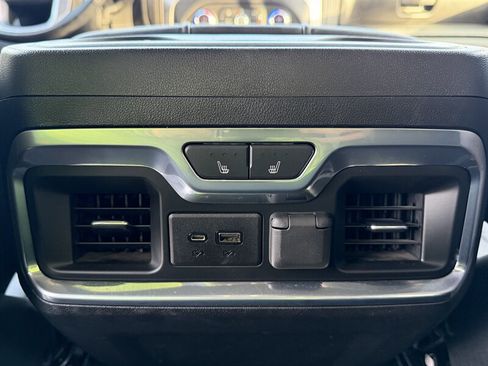 Used 2021 GMC Sierra 1500 SLT w/ SLT Premium Package AWD/4WD image 36