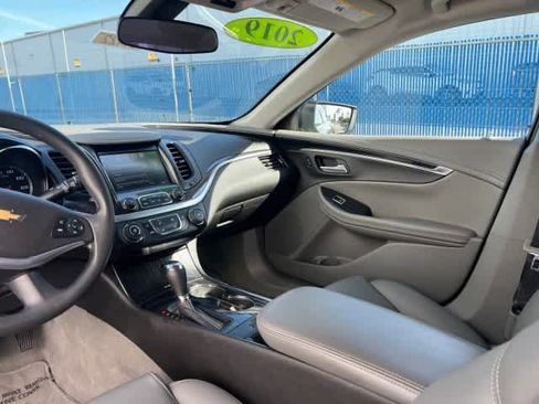 Used 2019 Chevrolet Impala LS image 18
