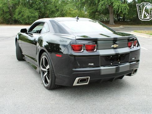 Used 2011 Chevrolet Camaro SS w/ RS Package image 28