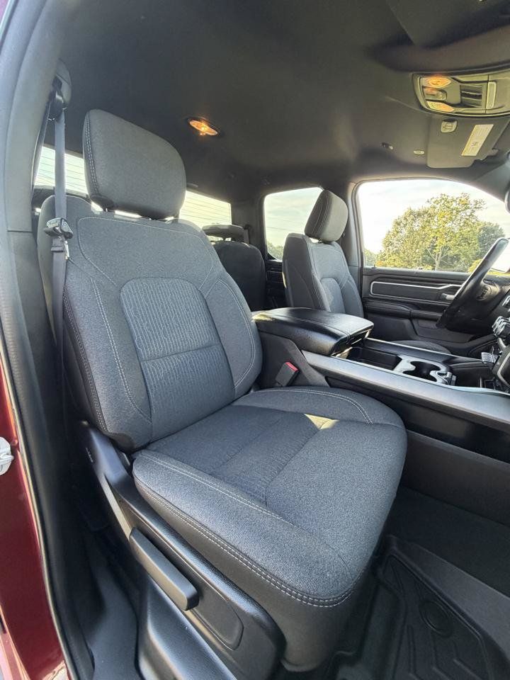 Used 2019 RAM 1500 Big Horn AWD/4WD image 44