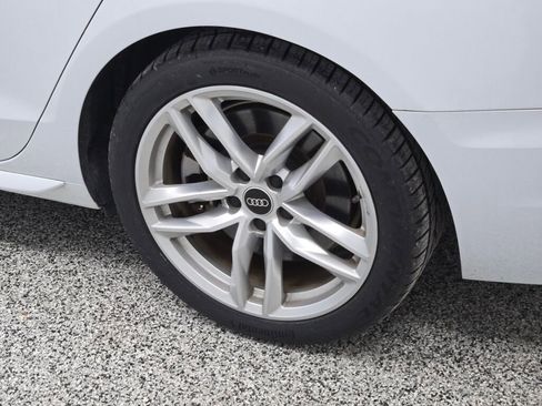 Used 2022 Audi A4 2.0T Premium Plus AWD/4WD image 17