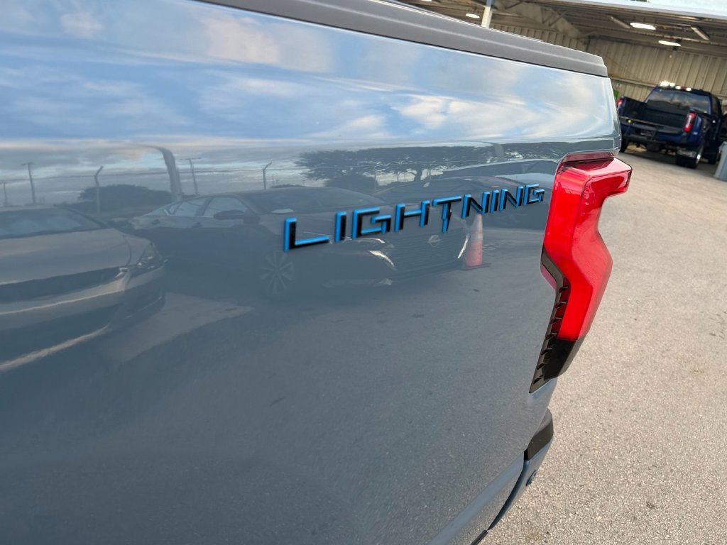 Certified 2023 Ford F150 Lightning Lariat w/ Equipment Group 511A High AWD/4WD image 15