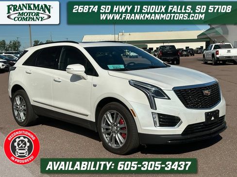Used 2024 Cadillac XT5 Sportv AWD/4WD image 1