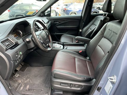 Used 2023 Honda Ridgeline Black Edition image 9