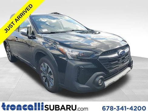 Used 2023 Subaru Outback Touring AWD/4WD image 1