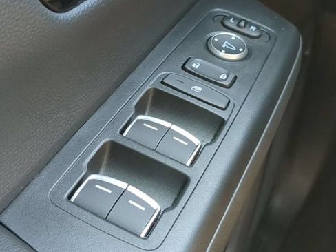 Used 2025 Honda CR-V Sport Touring image 23