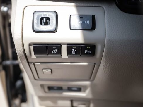 Used 2014 Lexus LS 460 AWD w/ Comfort Package image 39
