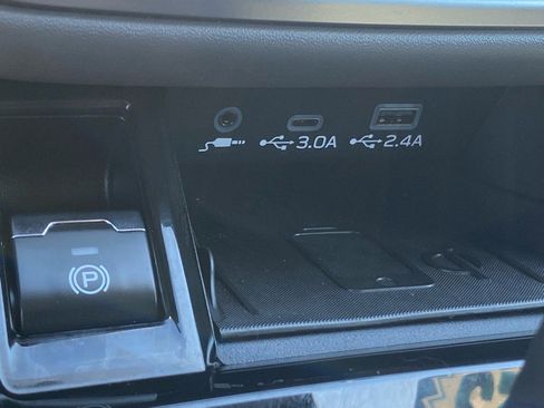 Used 2023 Subaru Outback Onyx Edition image 16