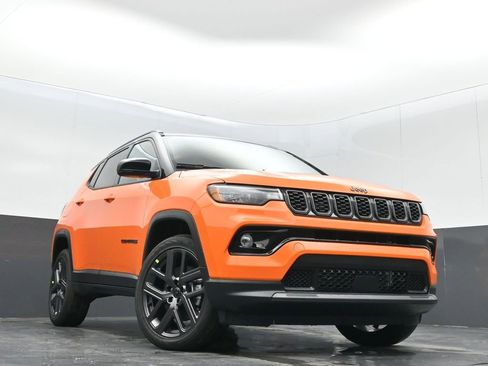 New 2026 Jeep Compass Limited image 30