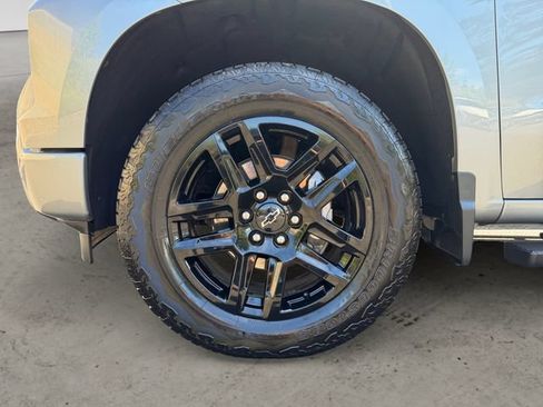 Used 2023 Chevrolet Silverado 1500 RST AWD/4WD image 14