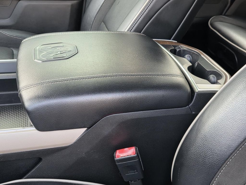 Used 2022 RAM 1500 Laramie w/ Laramie Southwest Edition AWD/4WD image 10