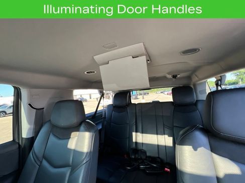 Certified 2020 Cadillac Escalade ESV Premium Luxury w/ LPO, Radiant Package AWD/4WD image 24