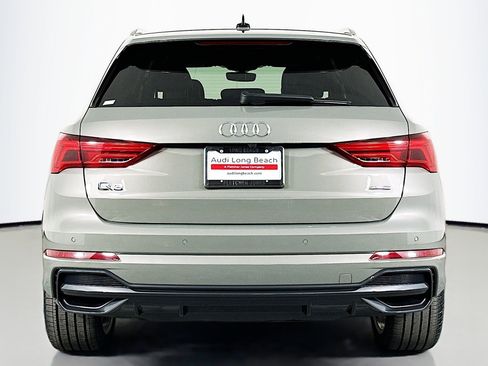 Used 2021 Audi Q3 2.0T Premium w/ Convenience Package image 3