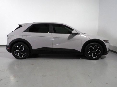 Used 2023 Hyundai Ioniq 5 SEL w/ Cargo Package image 4
