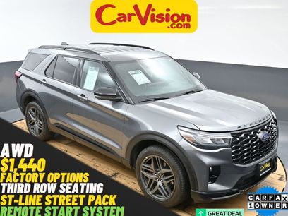 Used 2025 Ford Explorer ST-Line w/ ST-Line Street Pack