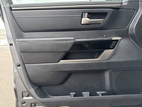 Used 2024 Toyota Tundra Limited image 12
