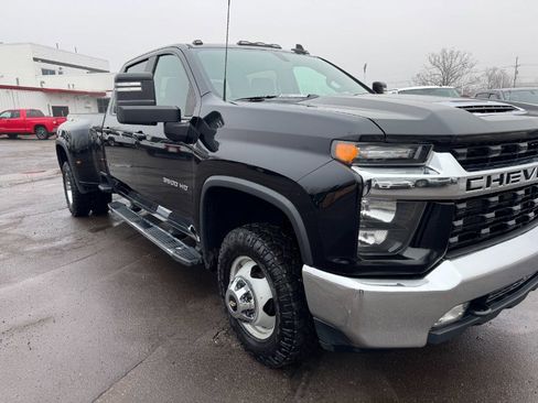 Used 2021 Chevrolet Silverado 3500 LT w/ Convenience Package image 10