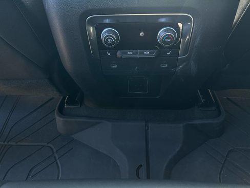 Used 2023 Chevrolet Tahoe RST image 27