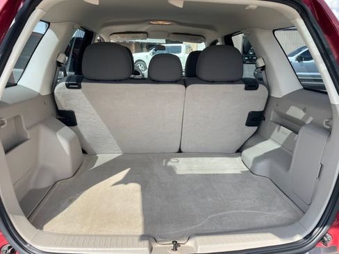 Used 2011 Ford Escape XLS w/ 101A Rapid Spec Order Code FWD image 18
