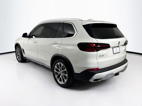 Used 2024 BMW X5 xDrive40i w/ Parking Assistance Package AWD/4WD image 7