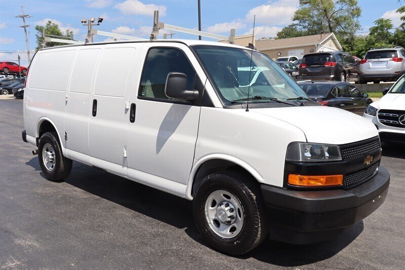 Used 2018 Chevrolet Express 2500 w/ Communications Package RWD image 1