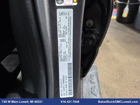 Used 2021 RAM 1500 Laramie image 35