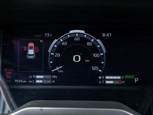 Used 2025 Toyota Sequoia Platinum image 19