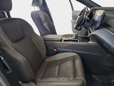 Certified 2024 Lexus RX 450h AWD w/ Convenience Package image 12
