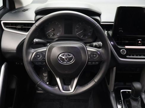 Certified 2024 Toyota Corolla Cross LE image 23