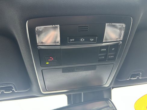 Used 2023 Toyota Tacoma Limited w/ Nightshade Package AWD/4WD image 34