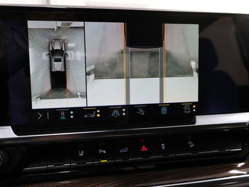 Used 2024 Chevrolet Silverado 3500 LT w/ Z71 Sport Edition image 19