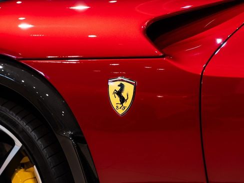 Used 2023 Ferrari Purosangue image 12