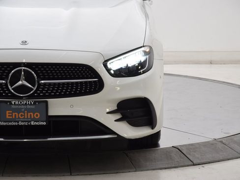 Used 2022 Mercedes-Benz E 350 Sedan image 10