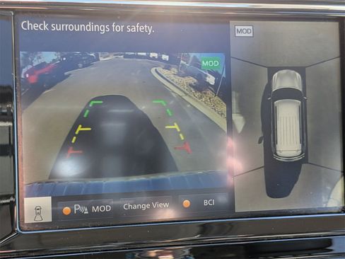 Used 2021 INFINITI QX80 Luxe w/ All-Season Package image 24