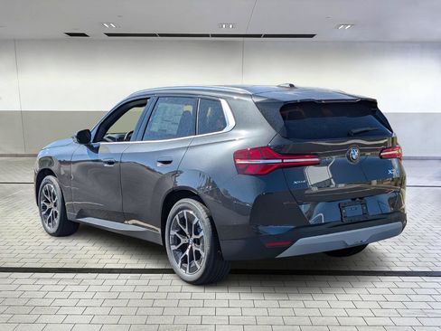 Used 2026 BMW X3 xDrive30i w/ Premium Package AWD/4WD image 4